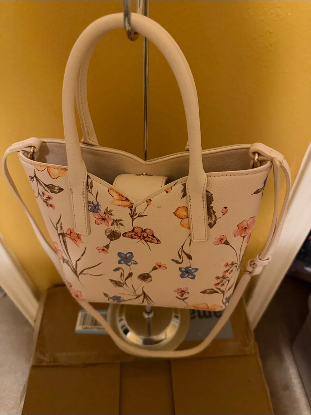 LC Lauren Conrad Cream Floral Tote with Removable Strap